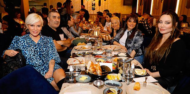 Kemal Aslan... ÜNLÜLERİ BULUŞTURAN İFTAR!