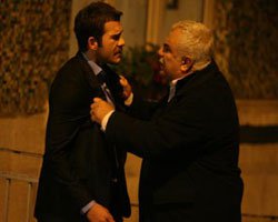 "Yaprak Dökümü"... ALİ RIZA BEY'İ ÇILDIRTTILAR!