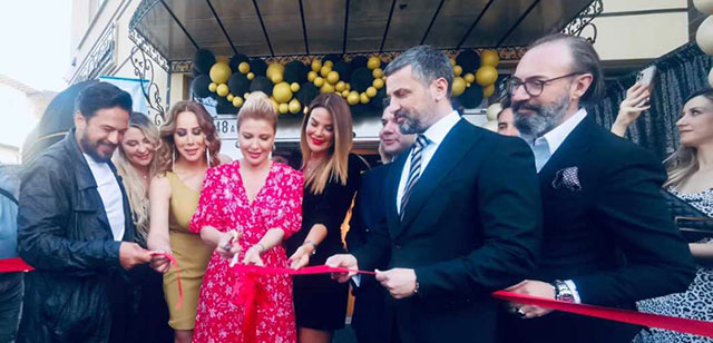 Asena Dere... 'ASHİNA HAUTE COUTURE' YILDIZ YAĞMURU EŞLİĞİNDE AÇILDI!