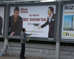 Devran İskender'den ilginç taktik... BİLLBOARD'LU PROMOSYON...