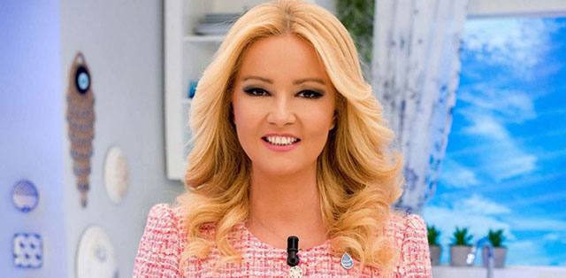 Müge Anlı... ADAYLIK ÇIKIŞI 'ŞANIMIZ YÜRÜSÜN!'