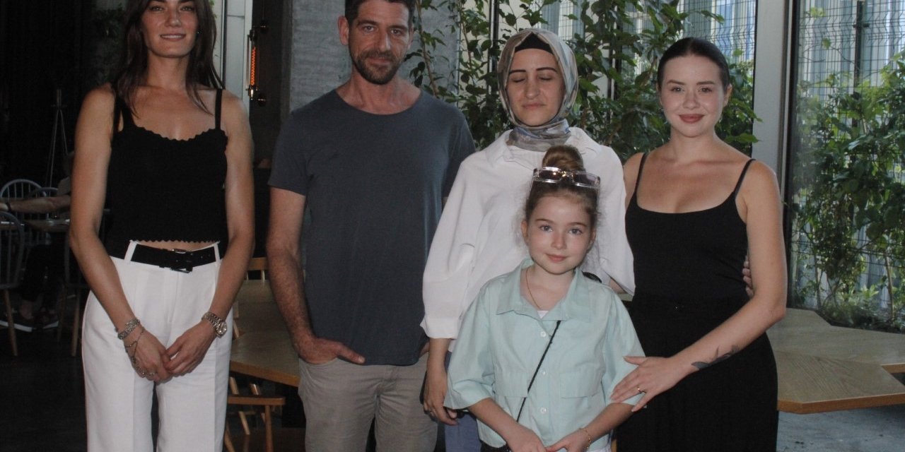 Zevcat...'İLK GÖSTERİM AMERİKA'DA!'
