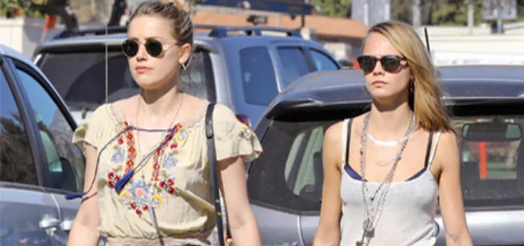 Cara Delevingne - Amber Heard... ÖPÜŞME GÖRÜNTÜLERİ ORTAYA ÇIKTI!