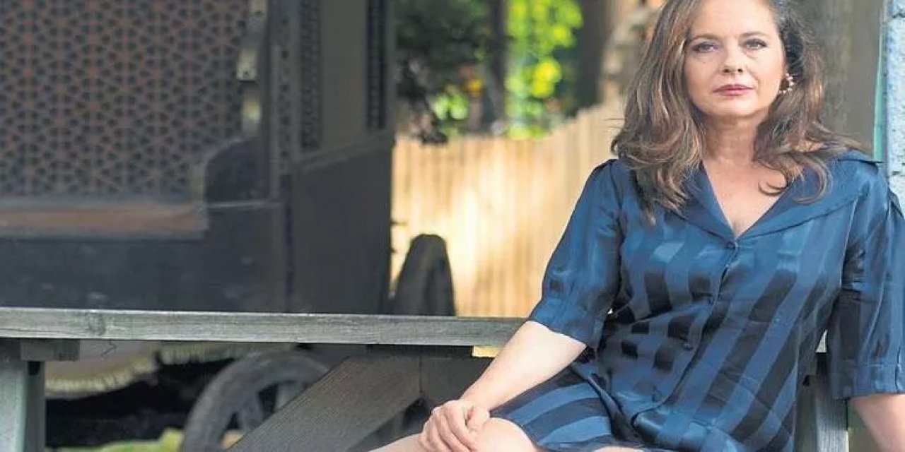 Nilüfer Açıkalın... 'MİMİK OYUNCUNUN SİLAHI!!