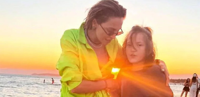 Günay Musayeva... ANNE - OĞUL TATİLDE!