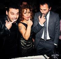 Yıldız Usmonova... ÇİFTE KUTLAMA!