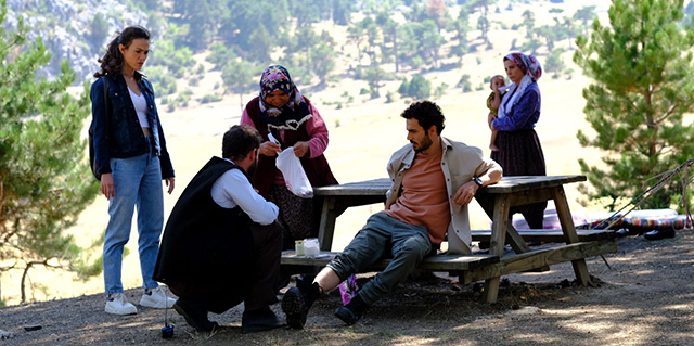 Gül Masalı... İLİŞKİ ÇIKMAZA GİRİYOR!