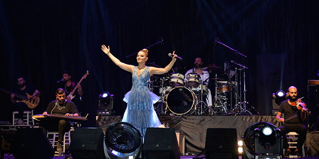 Derya Bedavacı... ALANYA'DA ARABESK RÜZGARI!