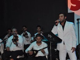 Serdar Mercan... SAHNELERİN "POLAT ALEMDAR"I İZMİR'DEYDİ...