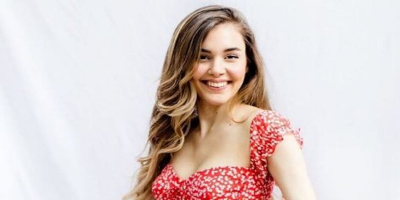 Berfu Yenenler... 'HİÇ MEMEN YOK' DİYENLERE CEVAP!