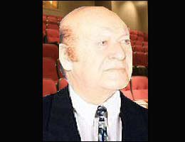 Son dakika.../ CÜNEYT GÖKÇER'i KAYBETTİK!...