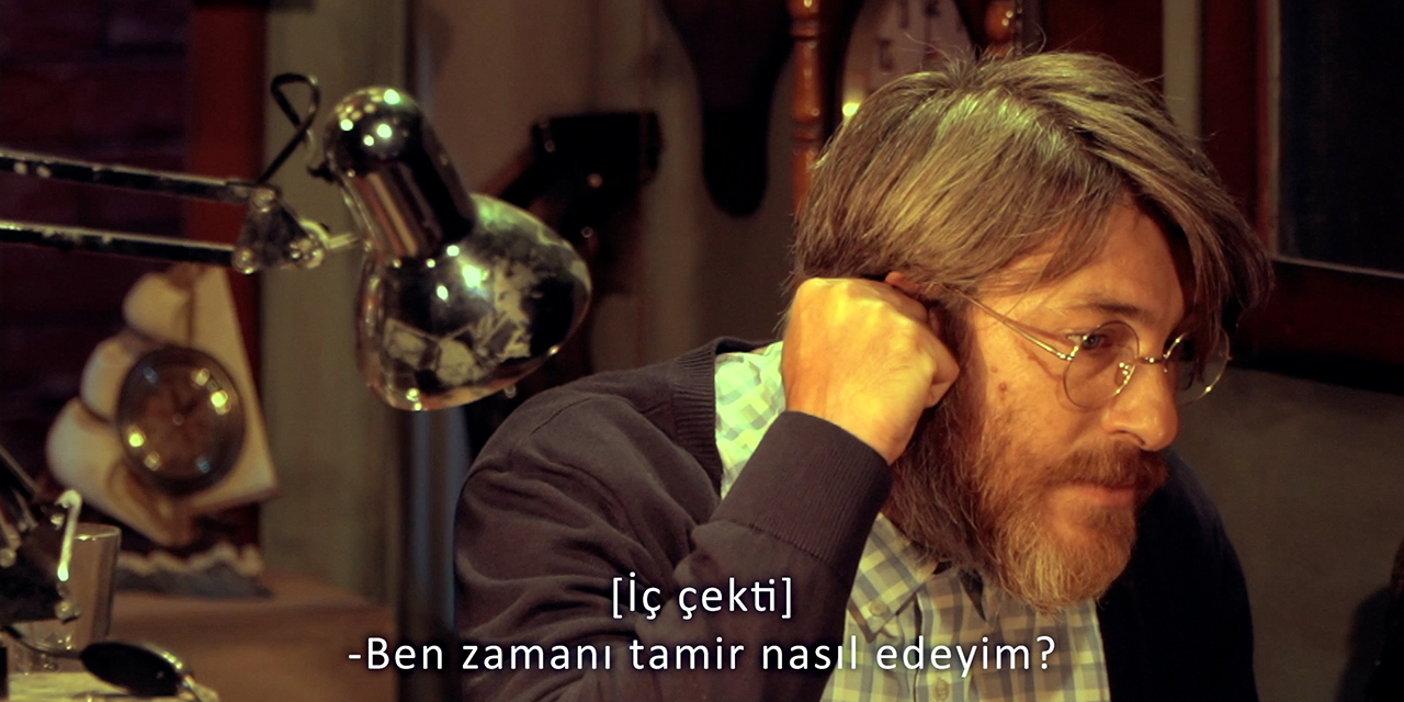 Tiyatronet… İŞİTME ENGELLİLER İÇİN ALT YAZILI TİYATRO!
