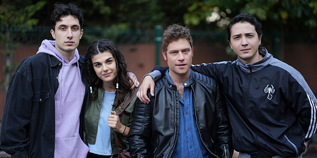 Gelsin Hayat Bildiği Gibi... KARABAYIR’A GELEN DAVETSİZ MİSAFİR BÜYÜK TEHLİKEYE YOL AÇIYOR!