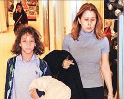 Nilüfer-Ayşe Nazlı... YILBAŞI ALIŞVERİŞİ YAPTILAR!