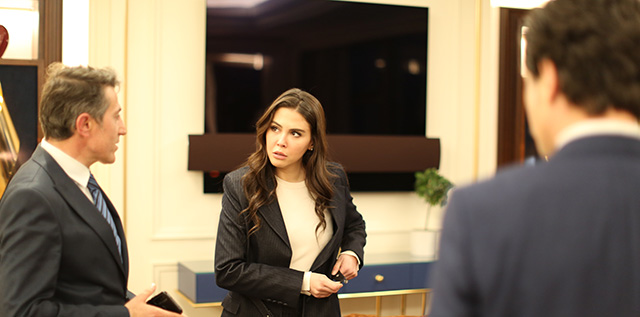 Yürek Çıkmazı... ETEKTEKİ TAŞLAR DÖKÜLÜYOR!