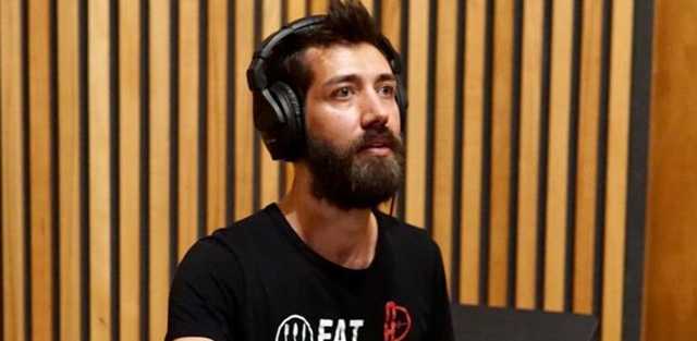 YİNE MÜZİSYENE SALDIRI, YOĞUN BAKIMDA!