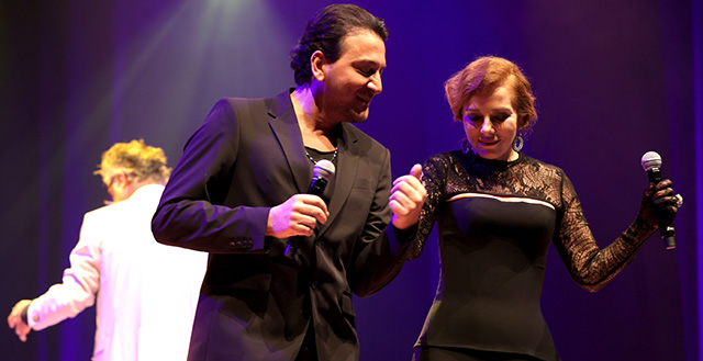 Zuhal Olcay... KENT ORKESTRASI İLE UNUTULMAZ KONSER!