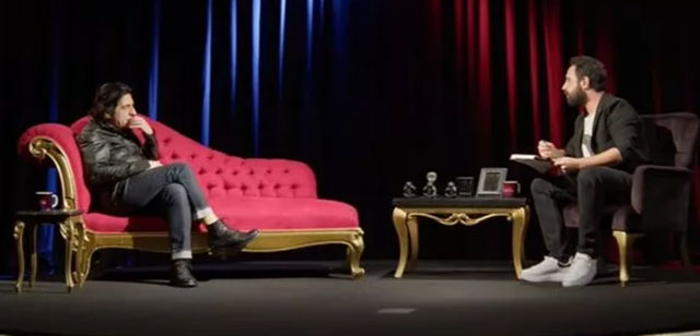 Okan Bayülgen... EMEKLİLİK PLANI; 'EROTİK FİLM YILDIZI' OLMAK!