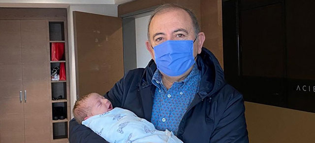 Gürsel Tekin... DEDE OLDU!