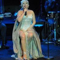 Sezen Aksu... YUVAYA DÖNÜŞ!