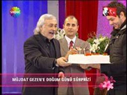 Müjdat Gezen... CANLI YAYINDA SÜRPRİZ DOĞUM GÜNÜ...