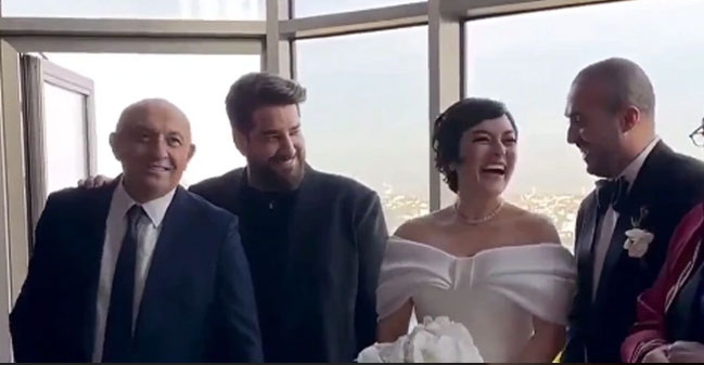 Ezgi Mola... HAMİLE İDDİALARINA EŞİNDEN CEVAP!