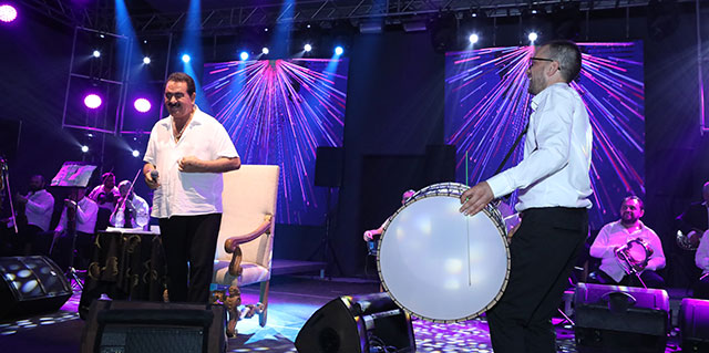 Çeşme Günay... ARABESKİN İKİ DEV İSMİ BİR ARADA!