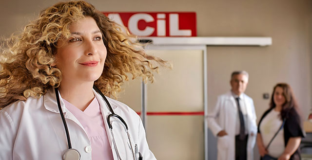 Hayatımın Neşesi... EV KADINI NEŞE, TIP FAKÜLTESİNE DÖNMEYE KARAR VERİNCE!