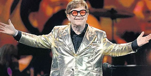 Sir Elton John... EVİNDE KAZA GEÇİRDİ!