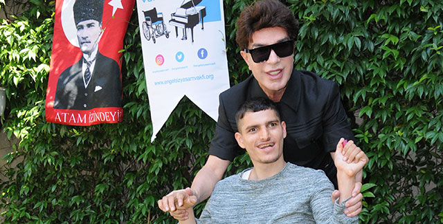 Yılmaz Morgül... EVDEN ÇIKAMAYAN KEREM'E UMUT OLDU!