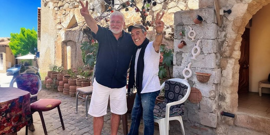 Onur Akın… USTA VE İDOLÜNÜ SOKAĞINDA ZİYARET ETTİ...