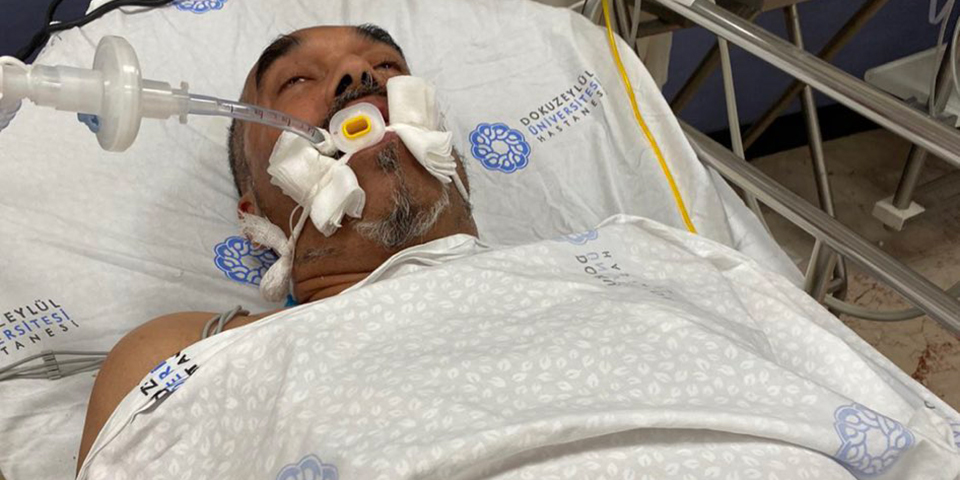 Kötü haberi Suavi duyurdu… SAHNEDE BEYİN KANAMASI GEÇİRDİ