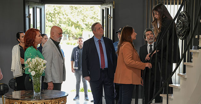 Aldatmak... GÜZİDE ÖĞRENDİĞİ GERÇEĞİ SİNDİREBİLECEK Mİ?