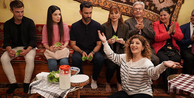 Hayatımın Neşesi... NEŞE'İN SÜRPRİZ DAVETİ!