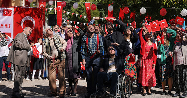 Gönül Dağı... GEDELLİ'DE CUMHURİYETİN 100. YIL KUTLAMALARI!