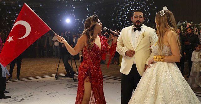 Aslı Hünel'le... GAZİANTEP'TE CUMHURİYET DÜĞÜNÜ!