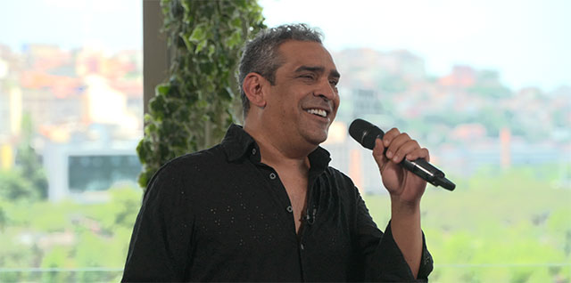 'DANSÇI EGE OLACAKTIM ŞARKICI EGE OLDUM!'