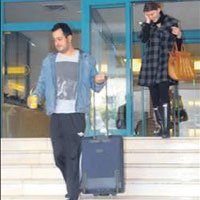 Sarp Apak... GAZETECİLERİ TEHDİT ETTİ!