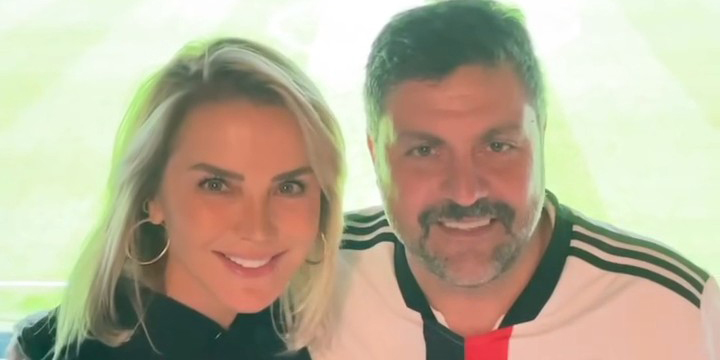 Ece Erken… DUYGUSAL PAYLAŞIM!