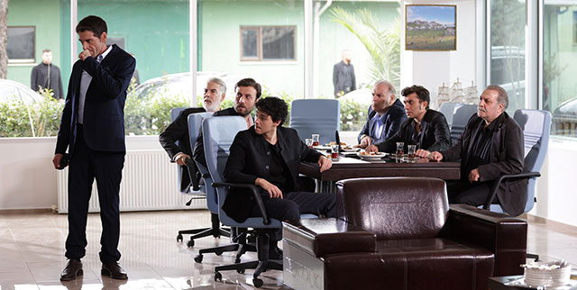 Hudutsuz Sevda... FİKRET İŞLERDEN ÇEKİLİR!