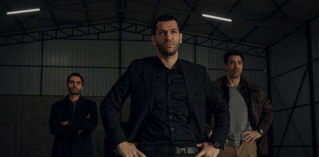 Teşkilat... ÖMER ATMACA VE EKİBİ DÜŞMANA KARŞI TEK YUMRUK!