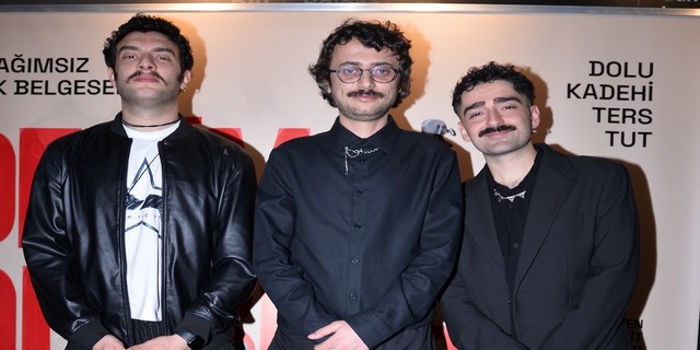Dolu Kadehi Ters Tut... MÜZİK HAYATLARINI BELGESEL YAPTILAR!