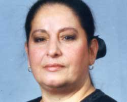 Özen Tutucu... TİYATRO DÜNYASI BİR KAYIP DAHA VERDİ!