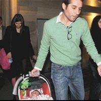 Deniz Akkaya-Efe Önbilgin... ARTIK AYŞE'NİN NÜFUS CÜZDANI VAR!