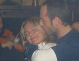 Ece Erken... İNKAR ETTİĞİ SEVGİLİYLE AŞK GECESİ !..