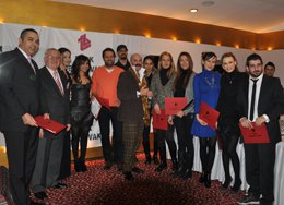 BİR DEFİLE 12 HAYAT KURTARDI...