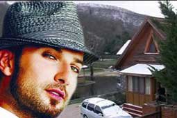 Tarkan... RİVA'DAKİ VİLLASINDA MAHSUR KALDI!