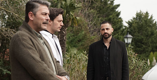 Bir Sevdadır... CENAP AĞA VE ÜNSAL BIÇAKCI KONAĞI'NDA!