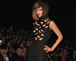 Hakan Yıldırım... KOLEKSİYONUNU "GAZEL" EŞLİĞİNDE TANITTI!