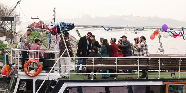 Gönül Dağı... TANER VE SELMA BALAYI İÇİN İSTANBUL'DA!